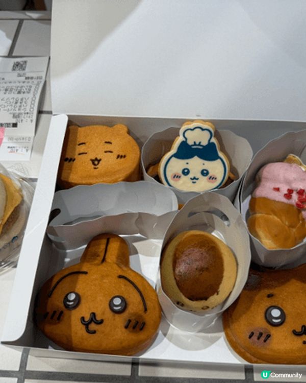 東京Chiikawa Bakery 裝修非常吸引，周圍也有可...