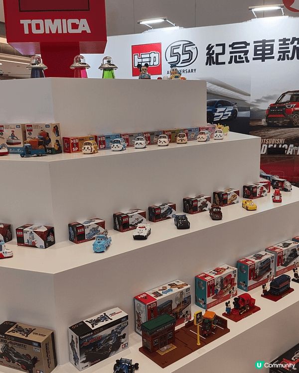 屯門市廣場嘅聖誕Tomica車仔展，當中包括Chiikawa...
