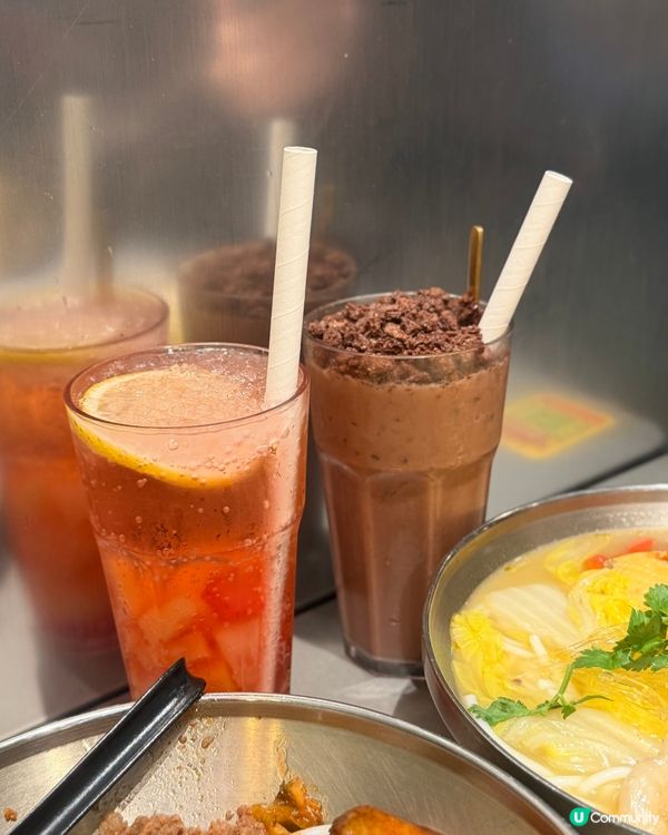 老荔冰室新菜！🤤 膠原爆燈雞湯米線！🍲