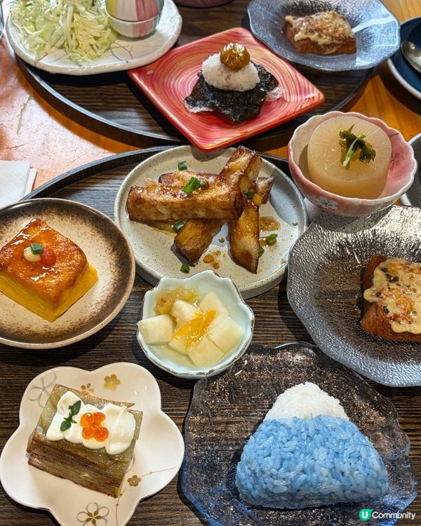 日式喫茶店內的打卡多品料理✨