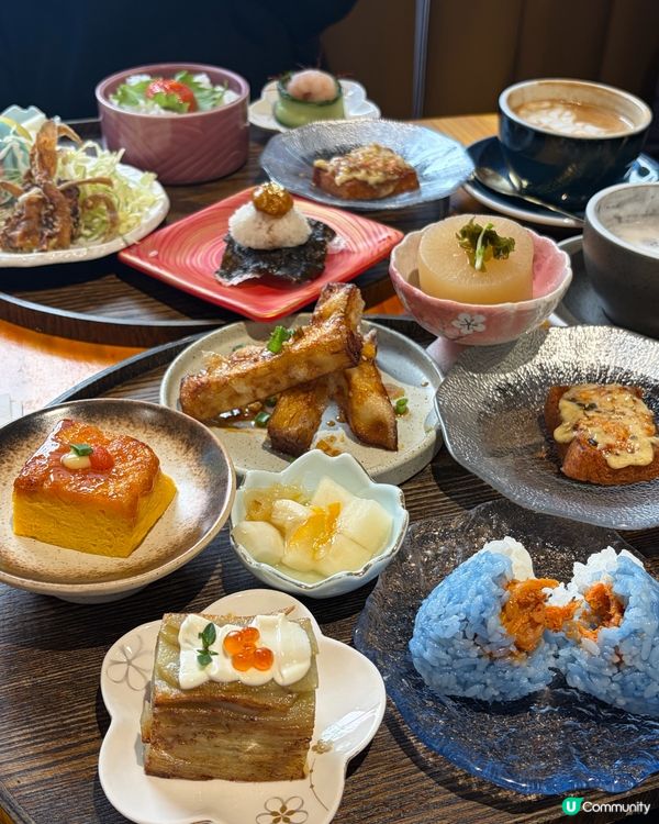 日式喫茶店內的打卡多品料理✨