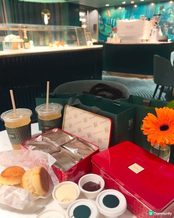 半島下午茶偶遇熱心市民劉先生