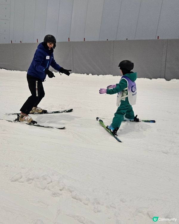 芷宸初體驗滑雪！❄️⛷️