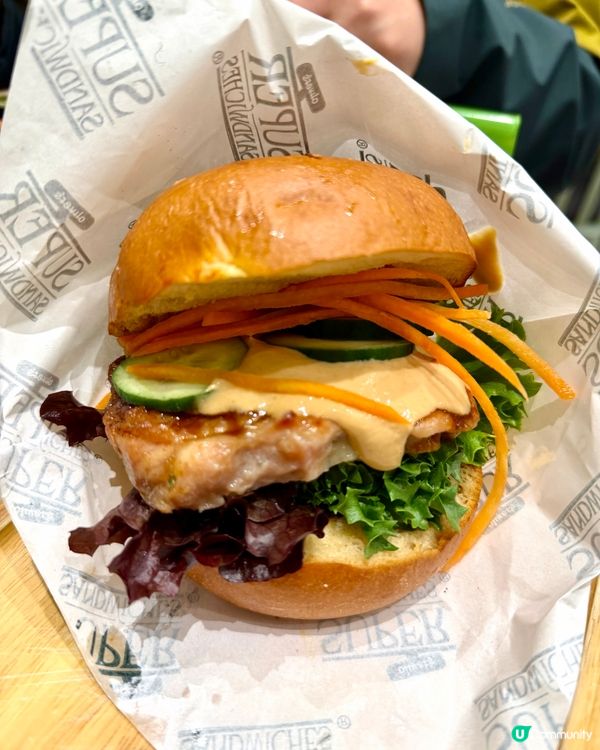 Oliver’s Super Sandwiches