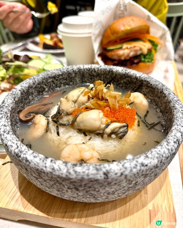 Oliver’s Super Sandwiches