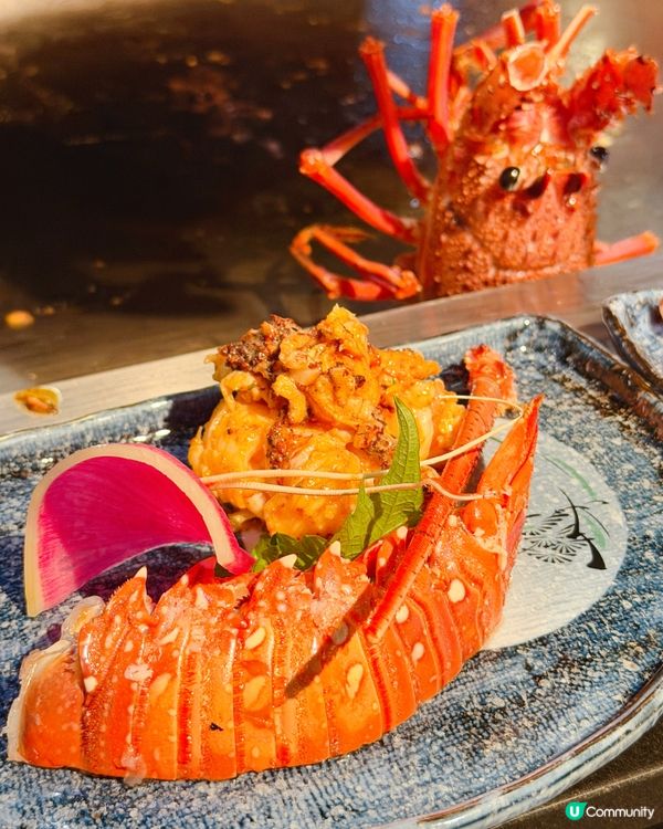 跟閨蜜聚會相約去吃吃鐵板燒盛宴🥰選了位於尖沙咀的｢秋田｣~來...