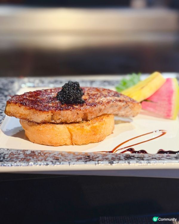 跟閨蜜聚會相約去吃吃鐵板燒盛宴🥰選了位於尖沙咀的｢秋田｣~來...