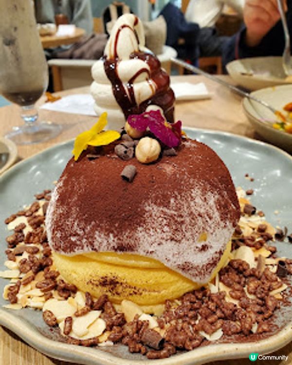 HeSheEat．日系木調咖啡廳嘅溫柔