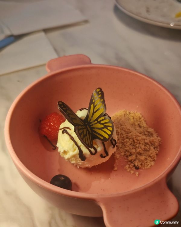 觀塘半自助餐！🦀 98蚊任食有炸蟹鉗！