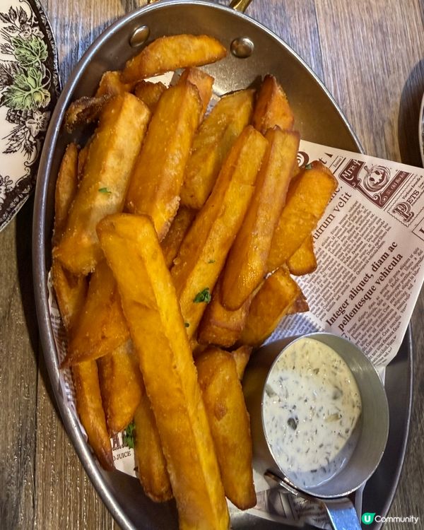 一班朋友吹水食飯