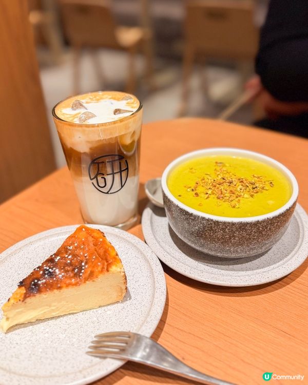 光聽名字不像甜品店，品嘗低甜度甜品