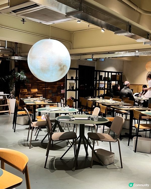 ʚ♡ 工廈中的人氣日式洋食 • 環境舒適擺盤精緻 ♡ɞ