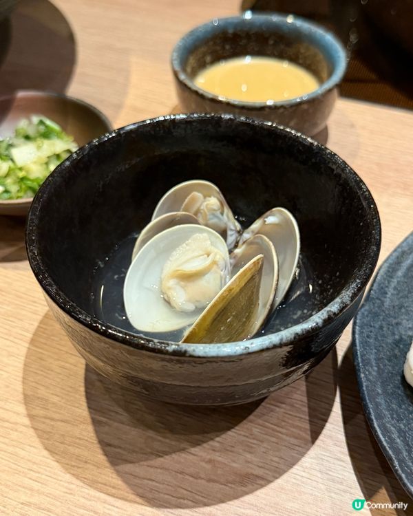 日式滋立鍋物貼心服務😋位置好方便！🍲
