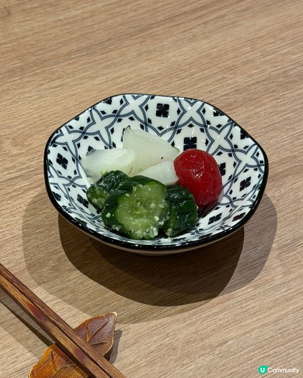 日式滋立鍋物貼心服務😋位置好方便！🍲