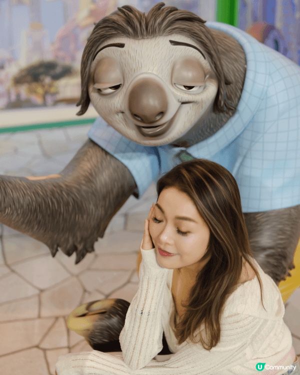 今年聖誕節，在香港簡簡單單地過，去看了zootopia，再去...