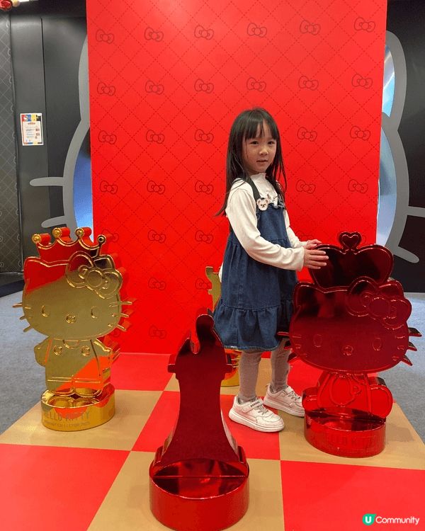 旺角西洋菜街百老匯Broadway HelloKitty 限...