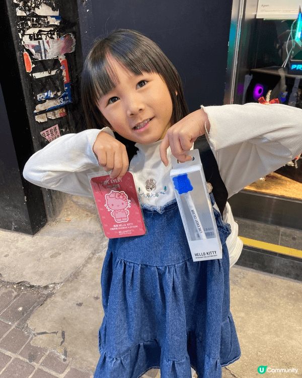 旺角西洋菜街百老匯Broadway HelloKitty 限...