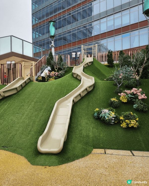 【元朗親子放電首選！朗壹廣場「彈彈跳聖誕列車」吹氣樂園登場🎄...