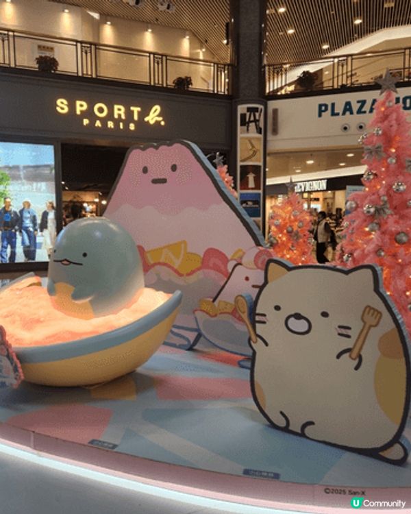 去荷里活廣場食買玩，假日最多都有5小時泊車，仲有5米高白熊超...