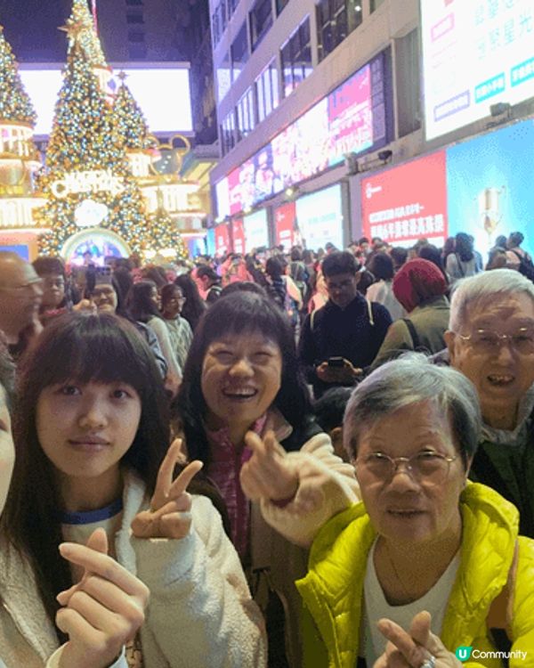 聖誕能和子女爸媽一齊渡過是非常難得，剛經歷過大埔大火災難，更...
