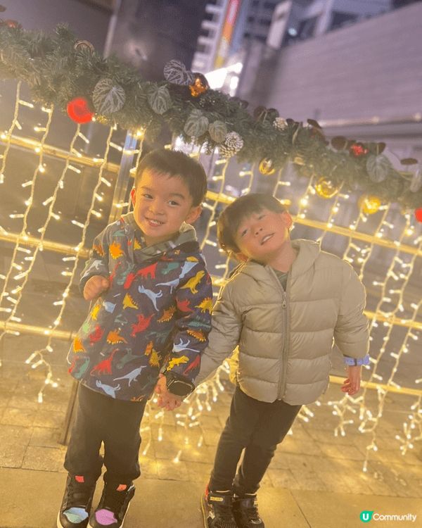 今年香港聖誕節氣氛真的拉滿。大家去咗中環打卡未，必須要去，好...