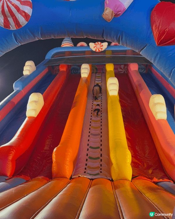 感覺今年AIA嘉年華攤位易玩左!? (某D)