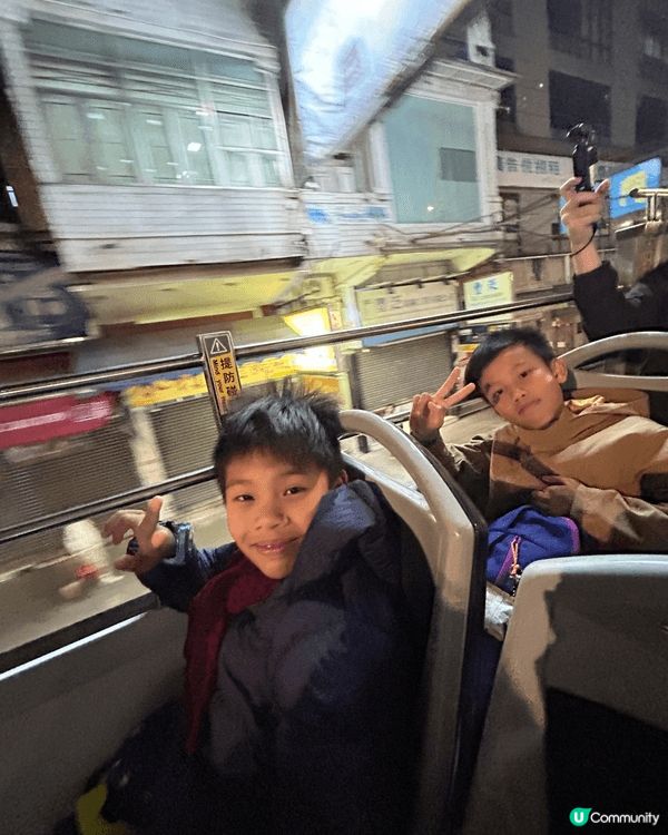 聖誕節到了廈門摘桔，玩了卡丁車；