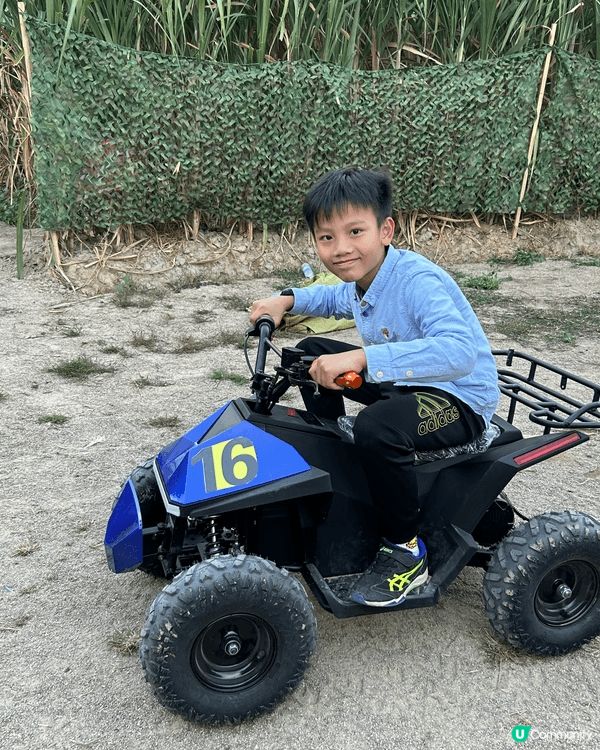 聖誕節到了廈門摘桔，玩了卡丁車；