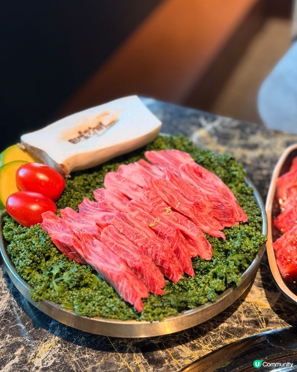 弘大必食炭燒烤肉！原條牛仔骨專人代燒🤤