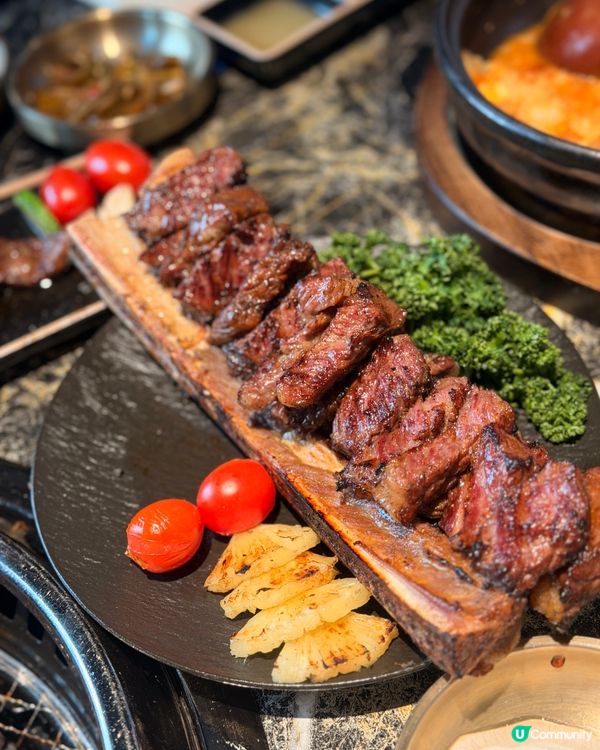 弘大必食炭燒烤肉！原條牛仔骨專人代燒🤤