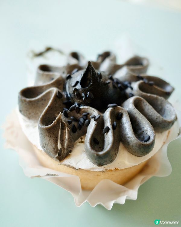黑芝麻控必試！😋🍰