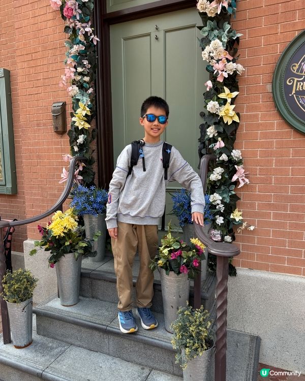 珍惜還會和我手牽手一齊去迪士尼拍拖嘅日子