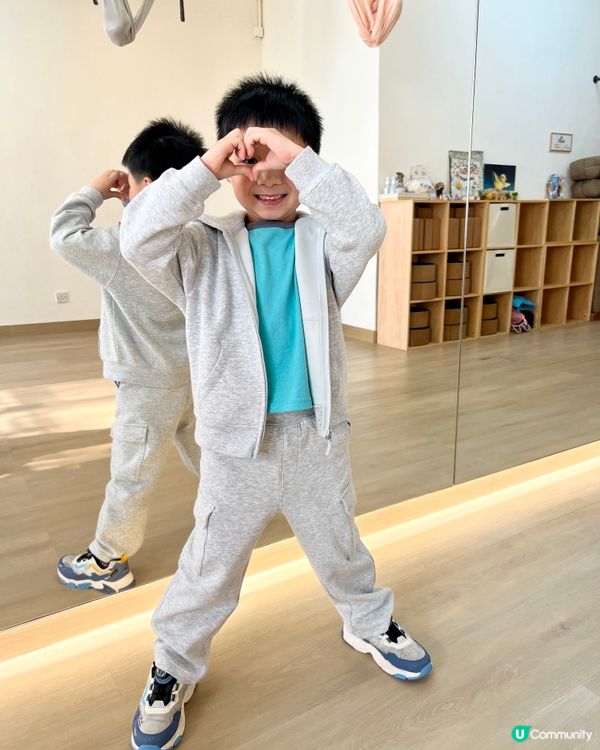 UNIQLO 速乾彈力玩樂衛衣系列👕