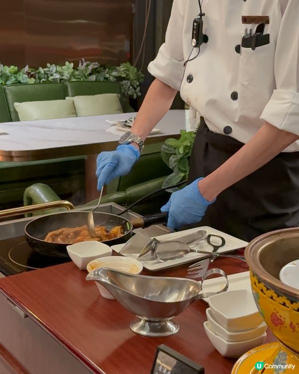 灣仔⭐️自助餐擦餐勁！龍蝦鮑魚片皮鵝！🦞🔥