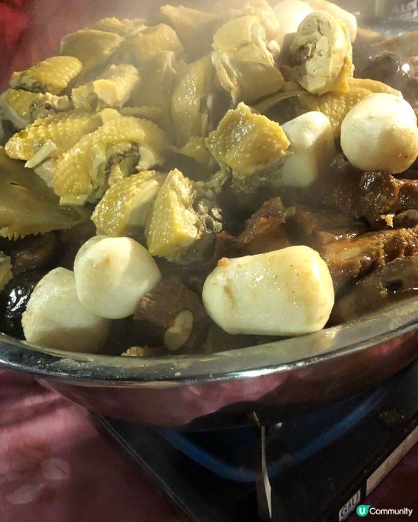 盆菜宴熱鬧非凡！🥳