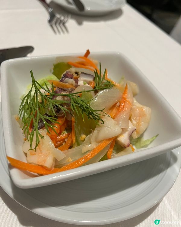 海上盛宴！🍽️ 海洋景觀餐廳📸