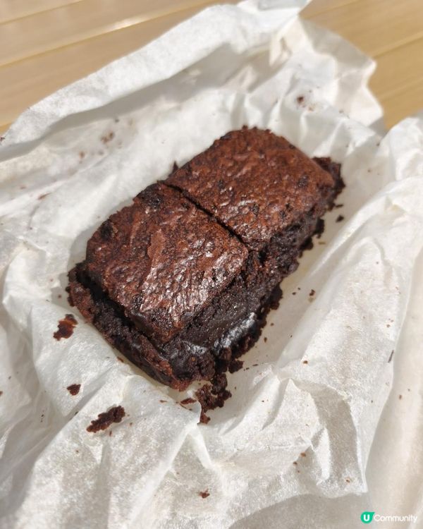 人見人愛不敗之選–脆皮軟心布朗尼 Brownies