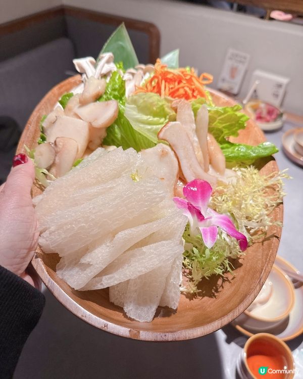 深圳人氣野菌土雞火鍋