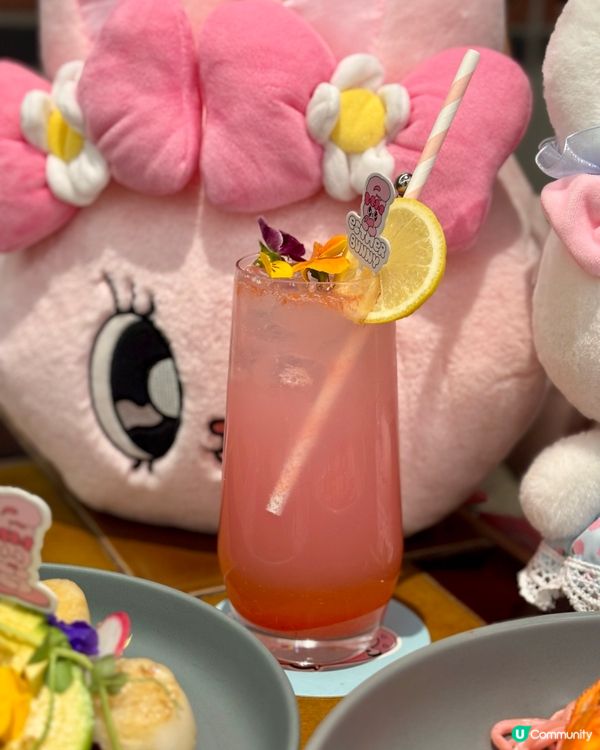 Both crossover Esther bunny 💕