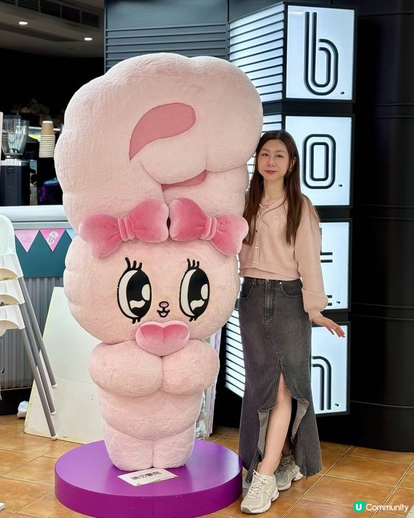 Both crossover Esther bunny 💕