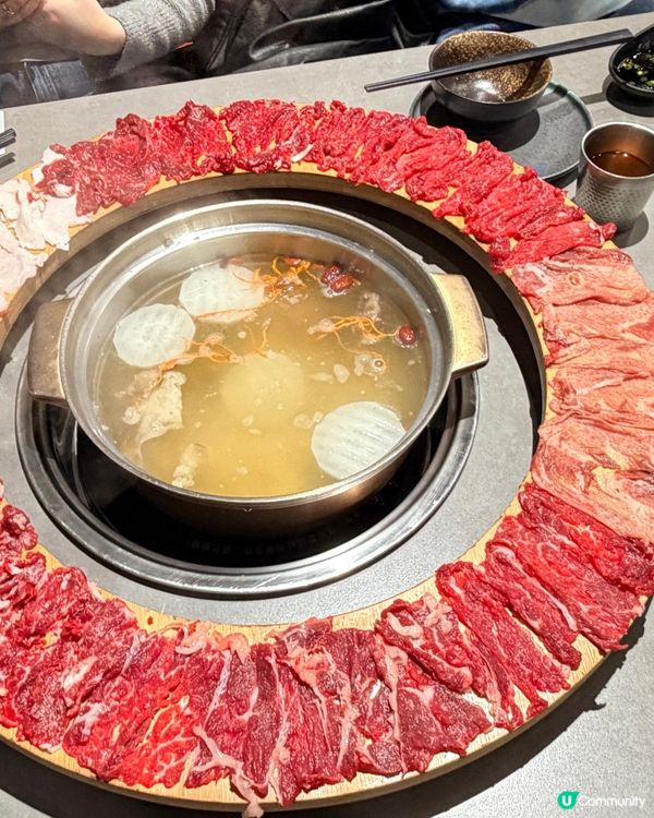 就犟牛肉火鍋：鮮到極致！😋