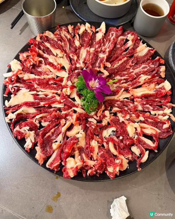 就犟牛肉火鍋：鮮到極致！😋