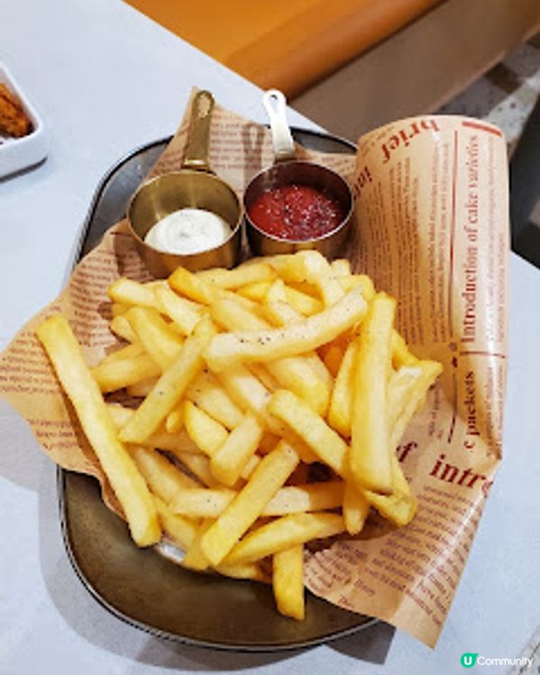 甜牙牙．$300有找歎足牛小排+海鮮+窩