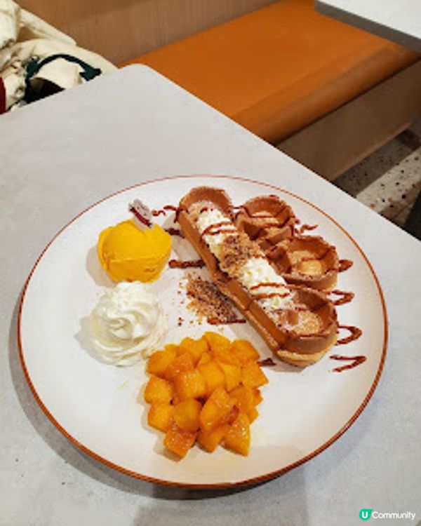 甜牙牙．$300有找歎足牛小排+海鮮+窩