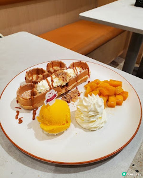 甜牙牙．$300有找歎足牛小排+海鮮+窩