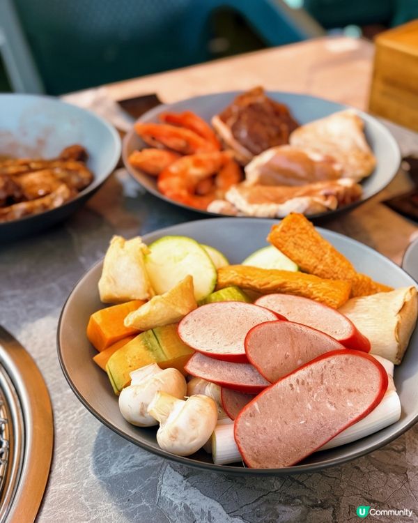 涼涼哋燒肉放題！🤤 荔枝柴雞必食！🐔