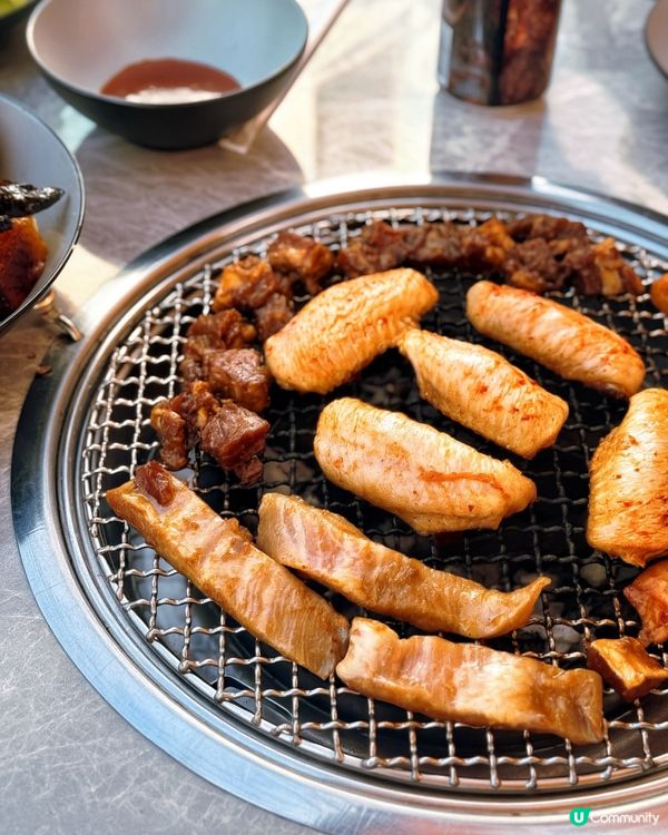 涼涼哋燒肉放題！🤤 荔枝柴雞必食！🐔