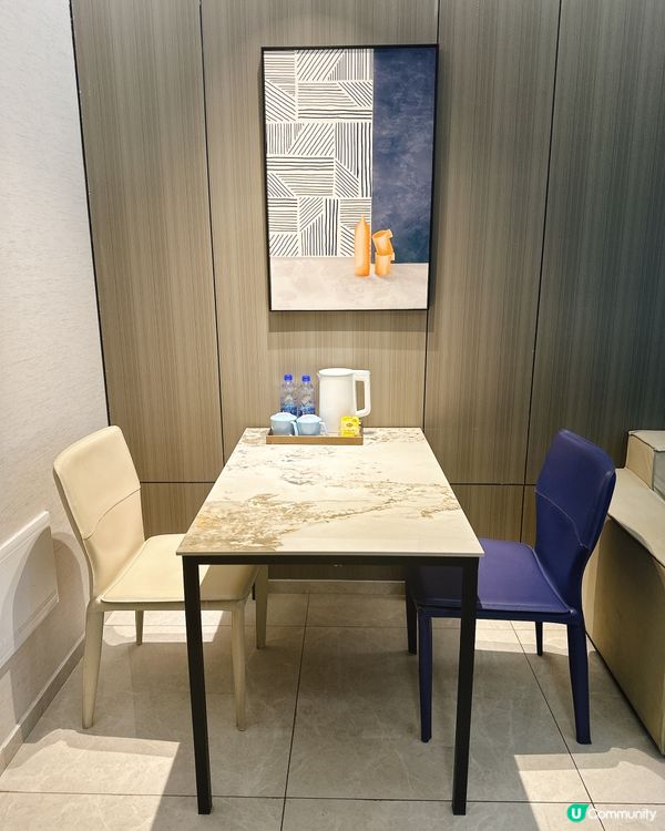 $500住深圳高級公寓開箱｜一晚變身私人影院＋美團外賣開餐