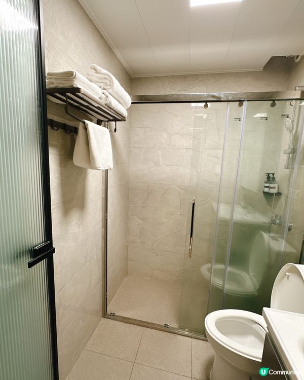 $500住深圳高級公寓開箱｜一晚變身私人影院＋美團外賣開餐