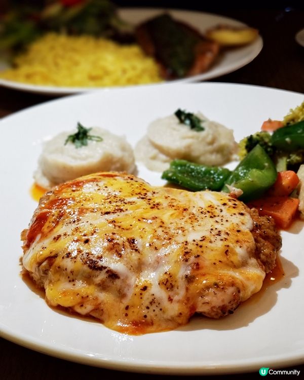 圓方高質葡國菜！